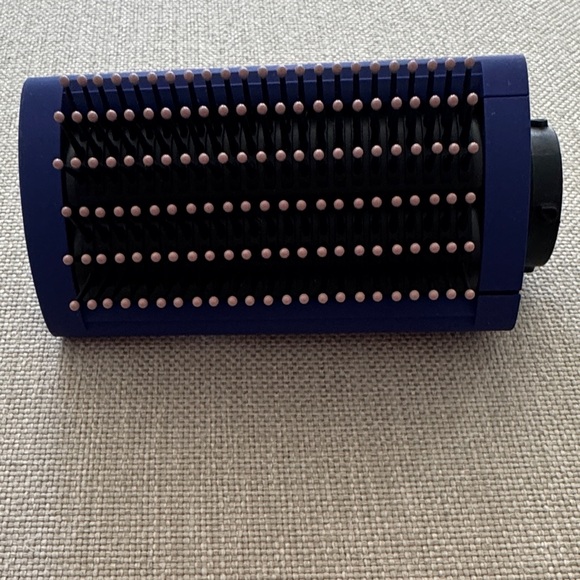 Dyson Hair tool Accessory - Picture 2 of 3